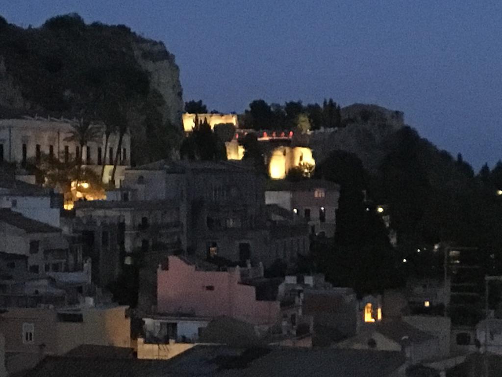 Bed and Breakfast Rocca Castello Taormina Exterior foto
